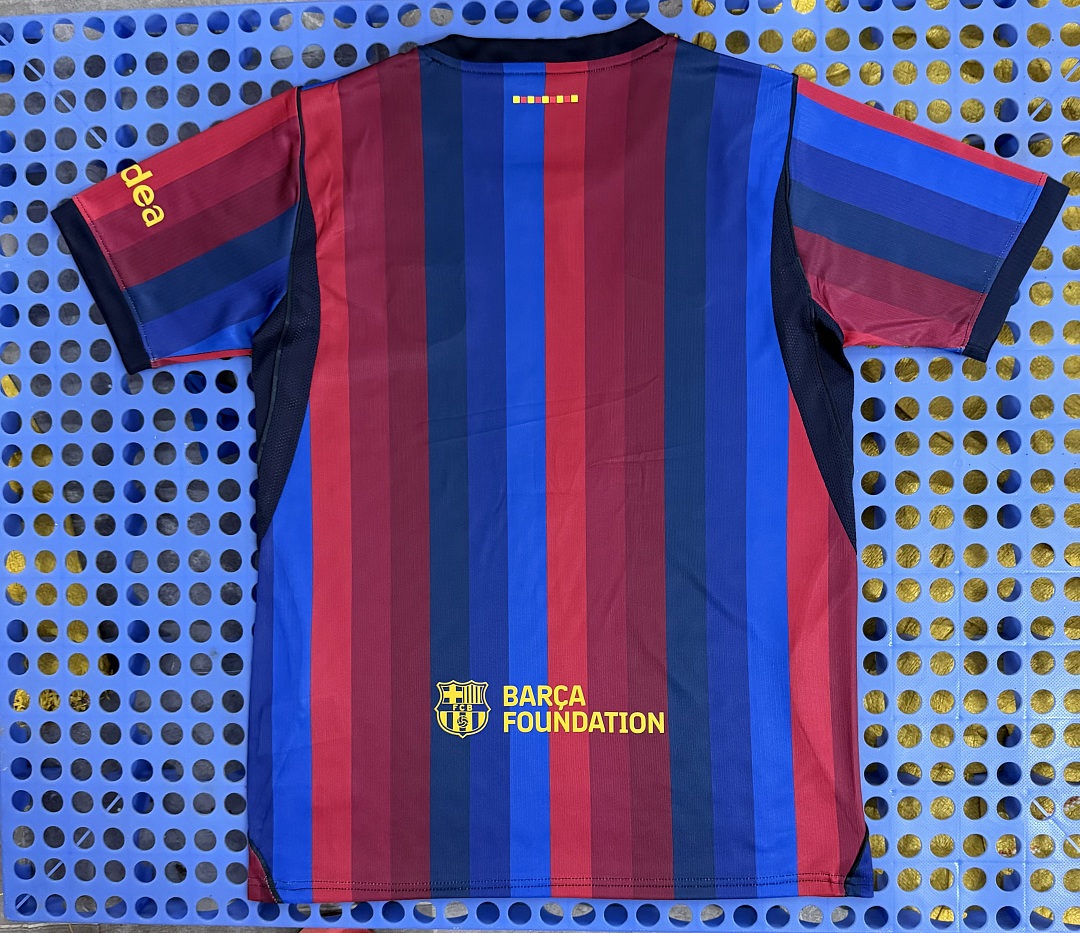 Maillot FC Barcelone domicile 2026-2027 — dos