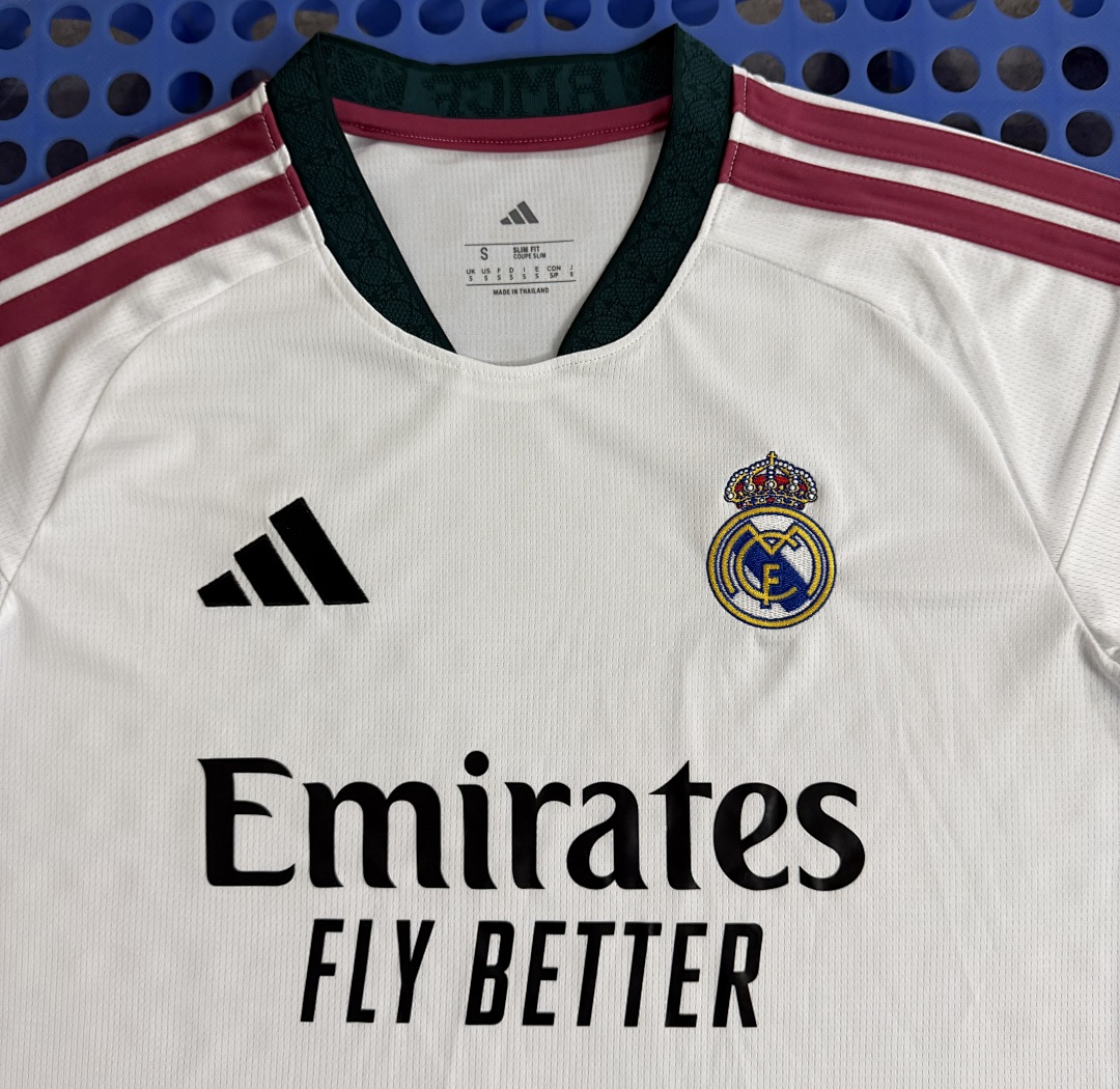 Maillot Real Madrid domicile 2026-2027 — dos